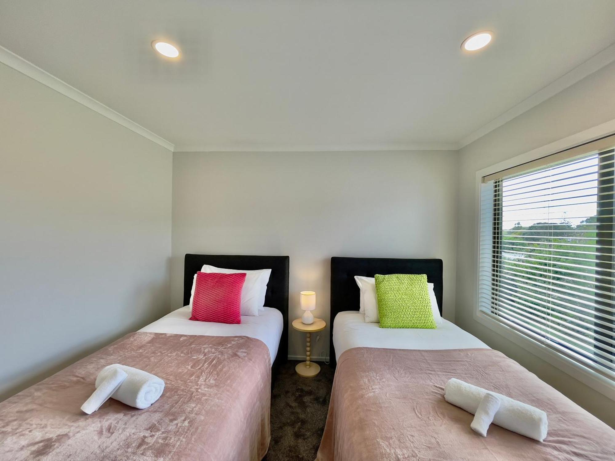 Sky Stars Brand-New Comfortable 3 & 4-Bedroom Houses Auckland Exterior foto